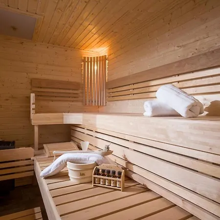 Narzenhof Wellness Chalets Domek alpejski *